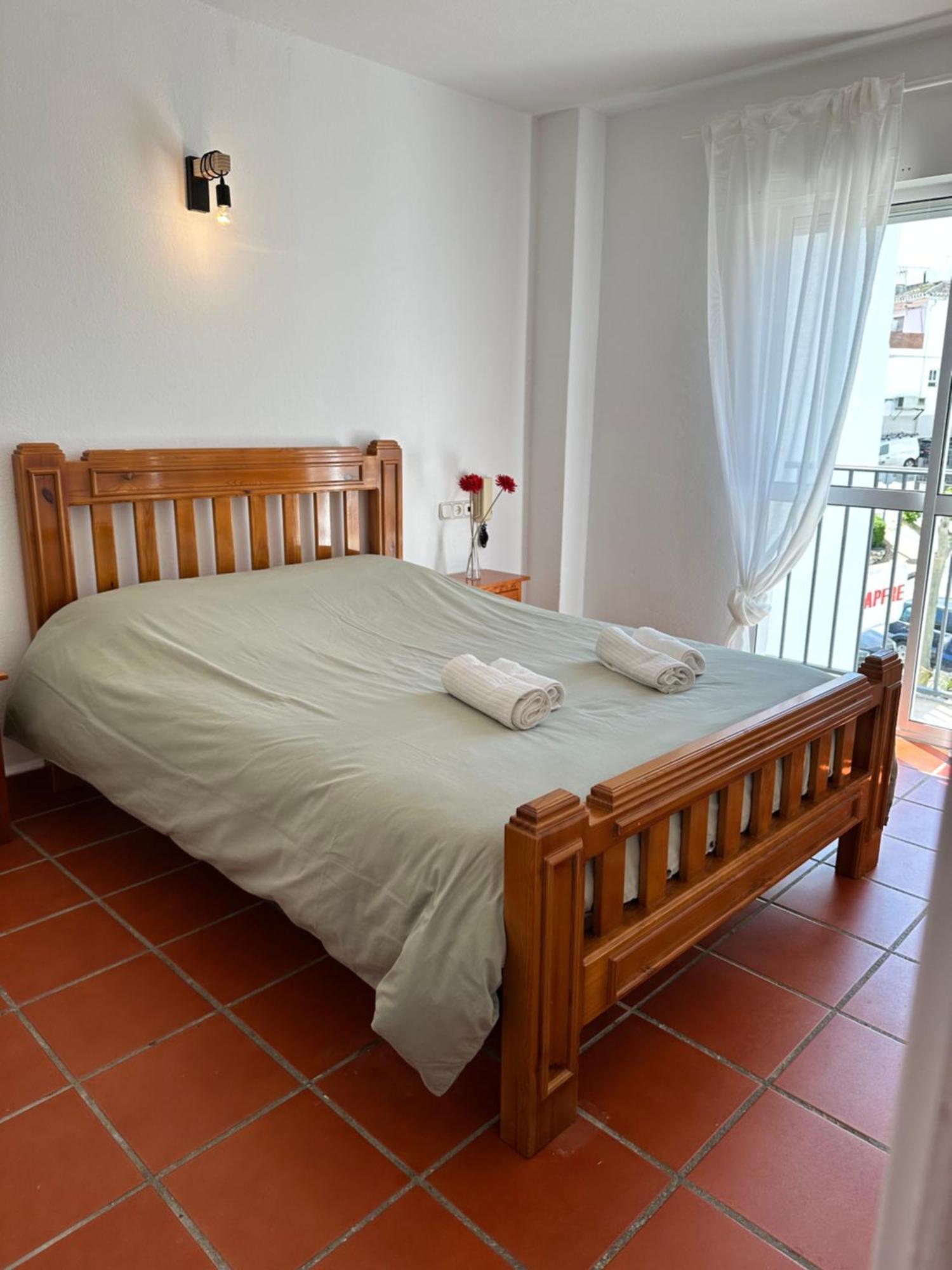 Hostal Sango Sierra De Las Nieves Alozaina Exterior photo